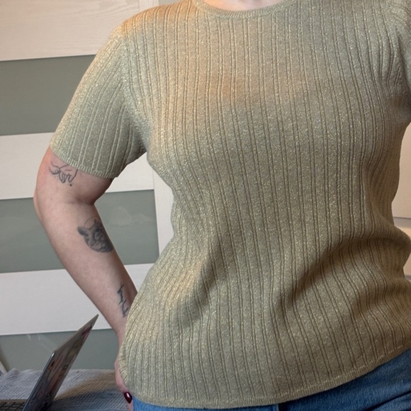 Vintage Jessica Gold Ribbed Knit Tee - Picture 6 of 7